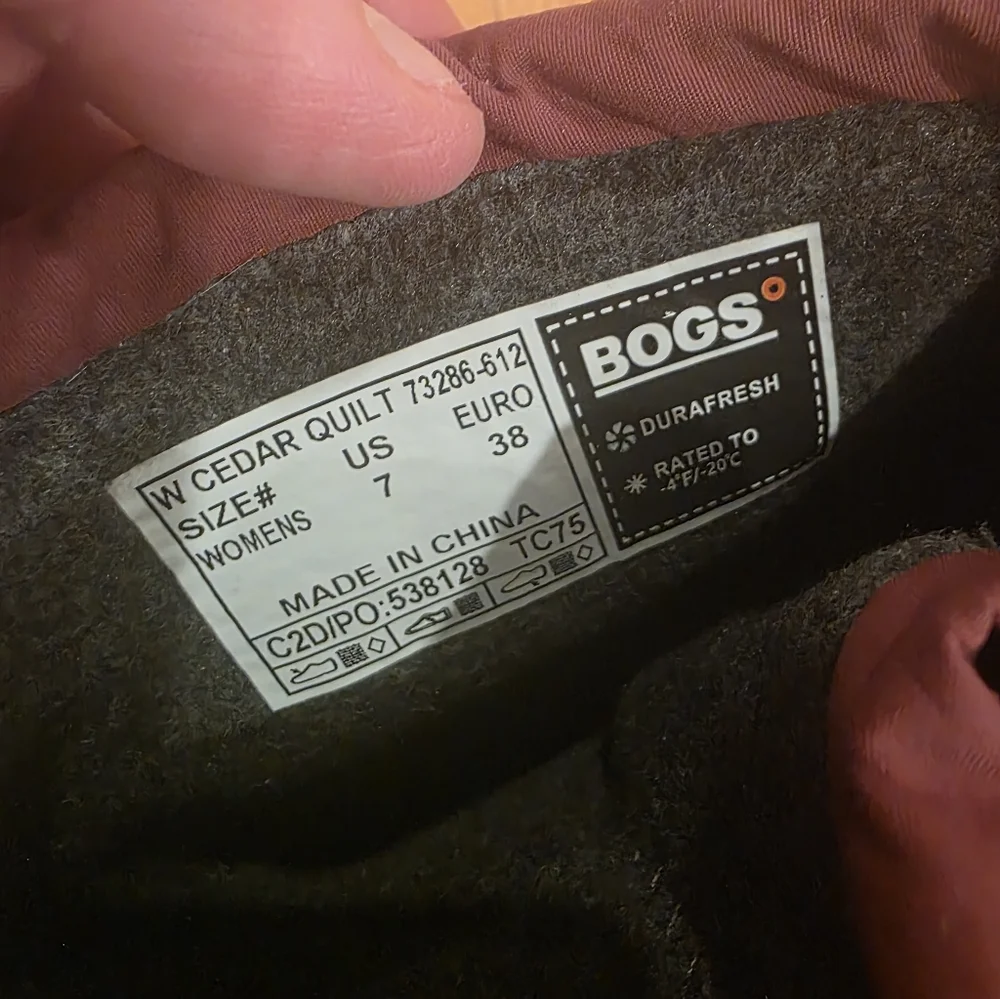 Bogs nwot size